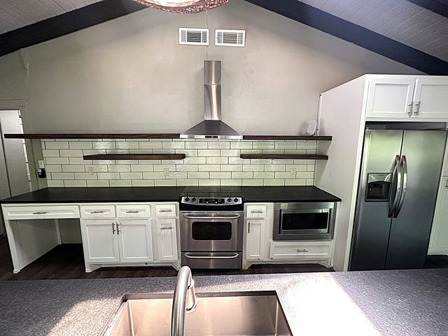 274 Lakecrest Drive, Pottsboro, TX 75076