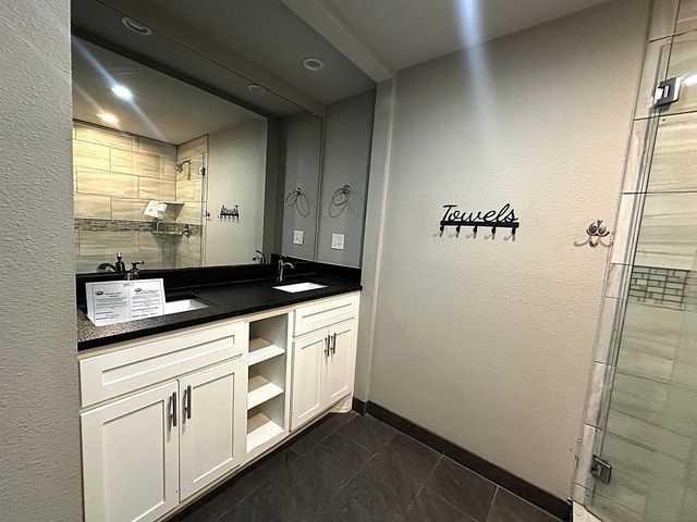 274 Lakecrest Drive, Pottsboro, TX 75076