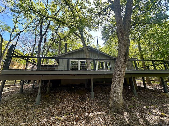 274 Lakecrest Drive, Pottsboro, TX 75076