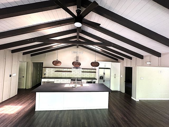 274 Lakecrest Drive, Pottsboro, TX 75076