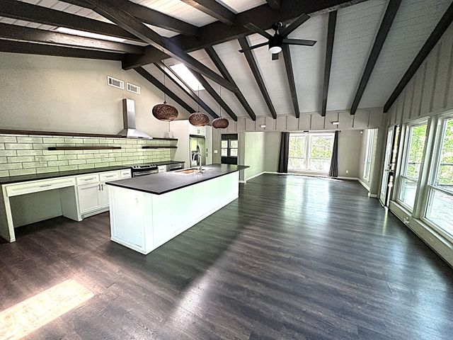 274 Lakecrest Drive, Pottsboro, TX 75076
