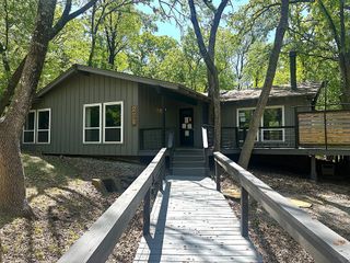 274 Lakecrest Drive, Pottsboro, TX 75076