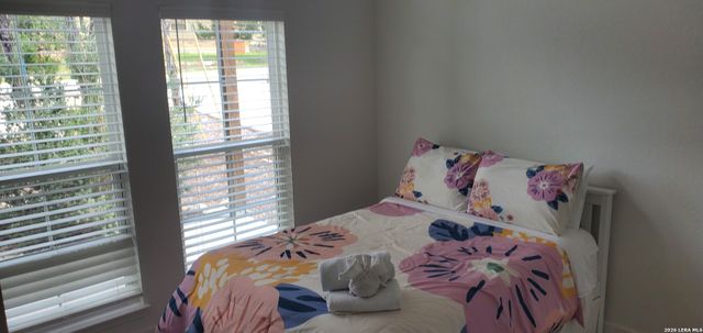 407 Lamplight, Spring Branch, TX 78070