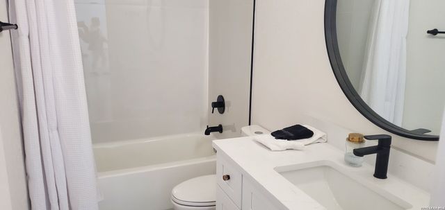 407 Lamplight, Spring Branch, TX 78070