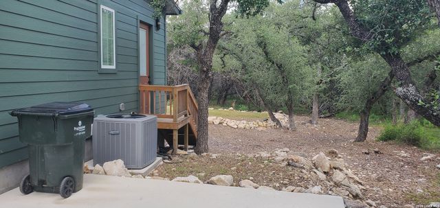 407 Lamplight, Spring Branch, TX 78070