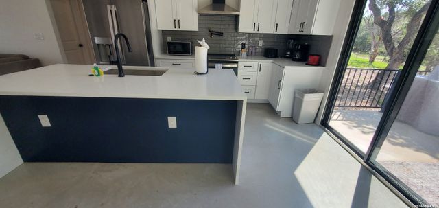 407 Lamplight, Spring Branch, TX 78070