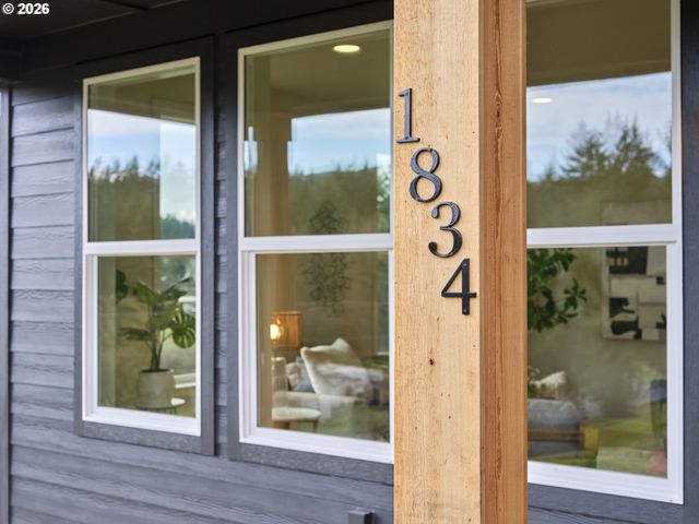 1834 Rose Valley Rd, Kelso, WA 98626