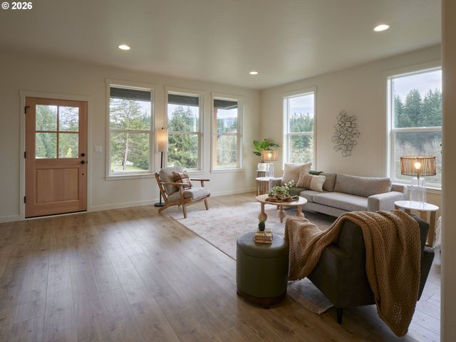 1834 Rose Valley Rd, Kelso, WA 98626