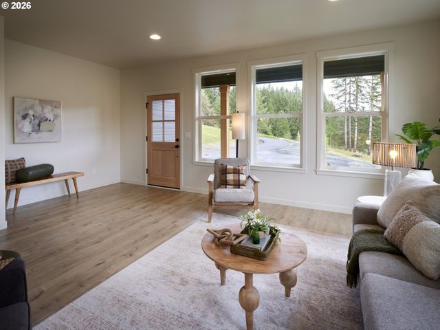 1834 Rose Valley Rd, Kelso, WA 98626