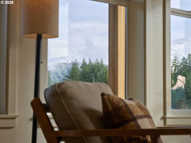 1834 Rose Valley Rd, Kelso, WA 98626