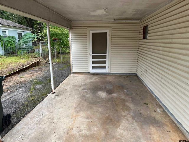 305 N Forest Ave, Tyler, TX 75702