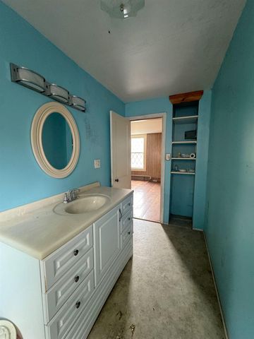 24 Beauregard Street, Claremont, NH 03743