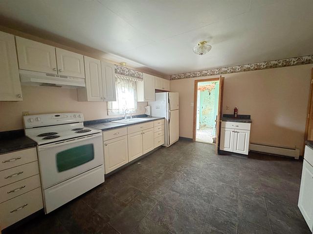 24 Beauregard Street, Claremont, NH 03743
