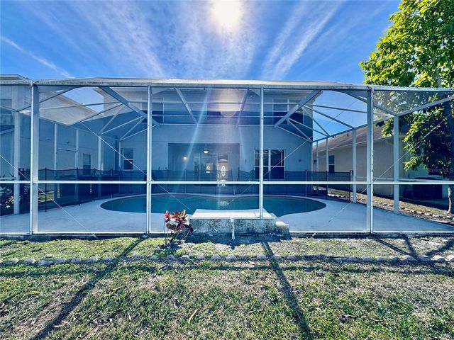 11209 VILLAGE BROOK DRIVE, Riverview, FL 33579