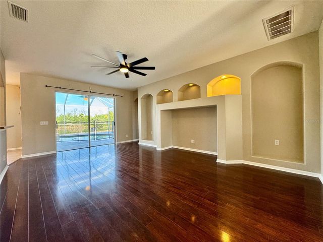 11209 VILLAGE BROOK DRIVE, Riverview, FL 33579