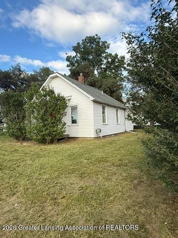 4425 S Pennsylvania Avenue, Lansing, MI 48910