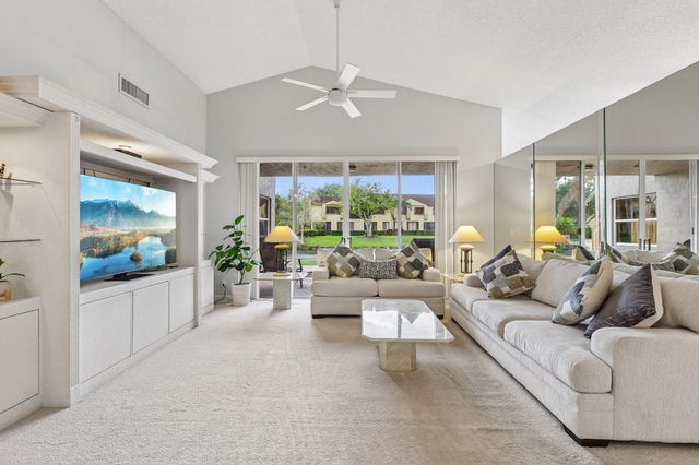 1110 NW 105th Way, Plantation, FL 33322