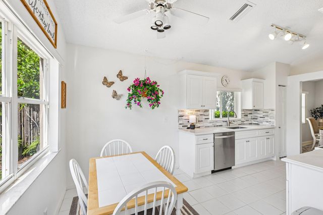 1110 NW 105th Way, Plantation, FL 33322