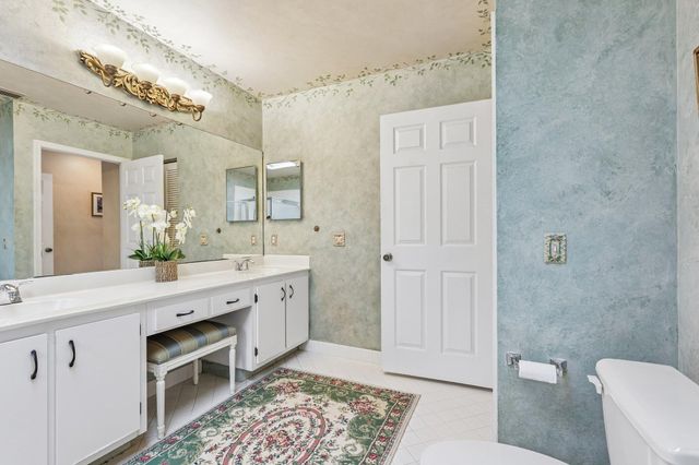 1110 NW 105th Way, Plantation, FL 33322