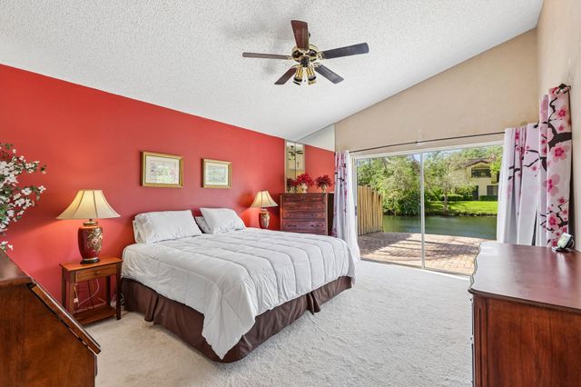 1110 NW 105th Way, Plantation, FL 33322
