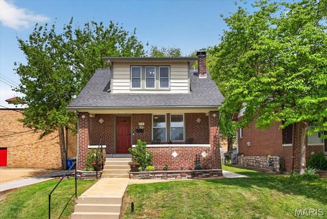 6591 Scanlan Avenue, St Louis, MO 63139