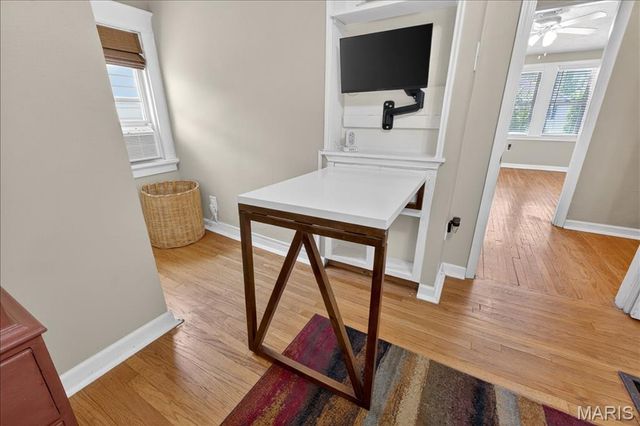 6591 Scanlan Avenue, St Louis, MO 63139