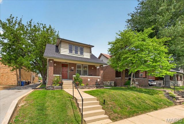 6591 Scanlan Avenue, St Louis, MO 63139