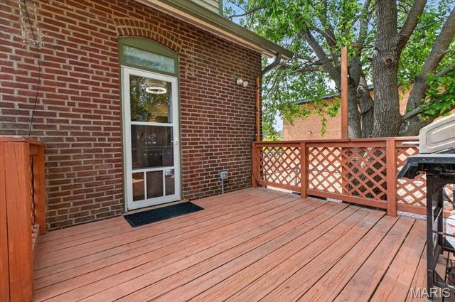 6591 Scanlan Avenue, St Louis, MO 63139