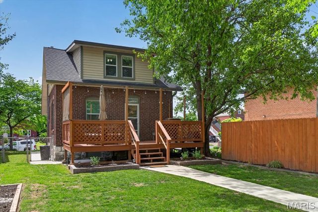 6591 Scanlan Avenue, St Louis, MO 63139