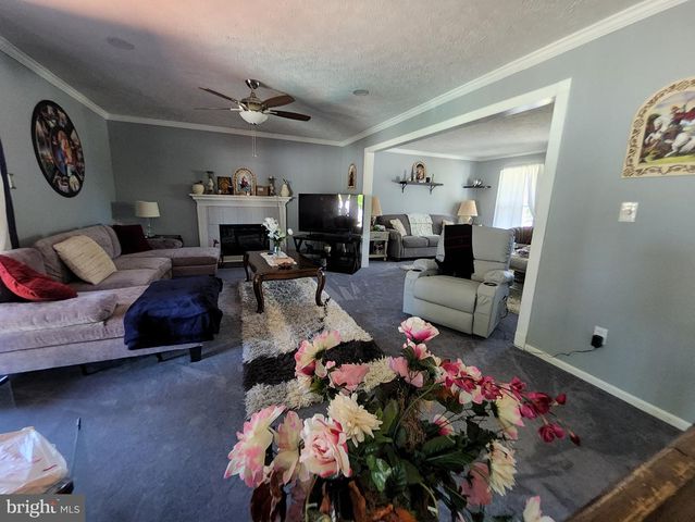 504 PARLIAMENT RD, Marlton, NJ 08053