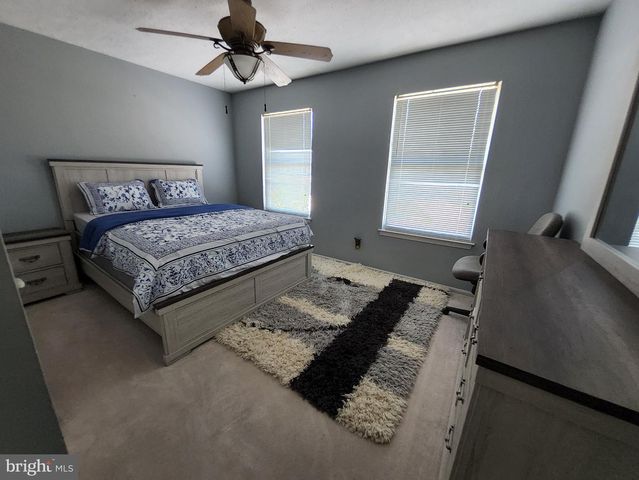 504 PARLIAMENT RD, Marlton, NJ 08053