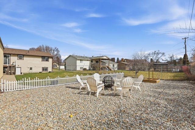 18104 E Maxwell Ave, Spokane Valley, WA 99016