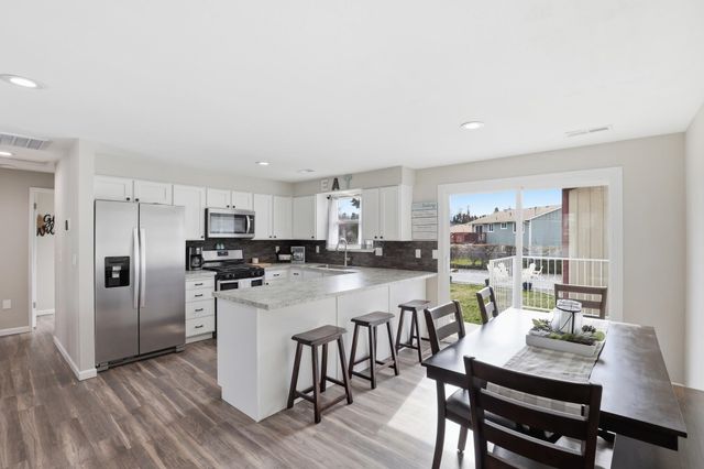 18104 E Maxwell Ave, Spokane Valley, WA 99016