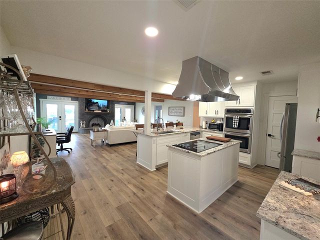 292 Echo Lane, Livingston, TX 77351