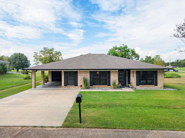 292 Echo Lane, Livingston, TX 77351