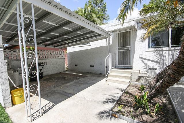 2920 Los Flores Boulevard, Lynwood, CA 90262