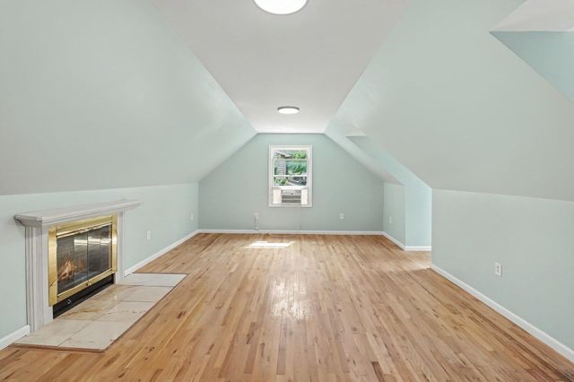11991 Portage Lake Avenue, Pinckney, MI 48169