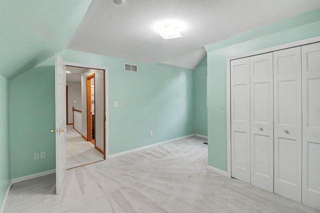 11991 Portage Lake Avenue, Pinckney, MI 48169