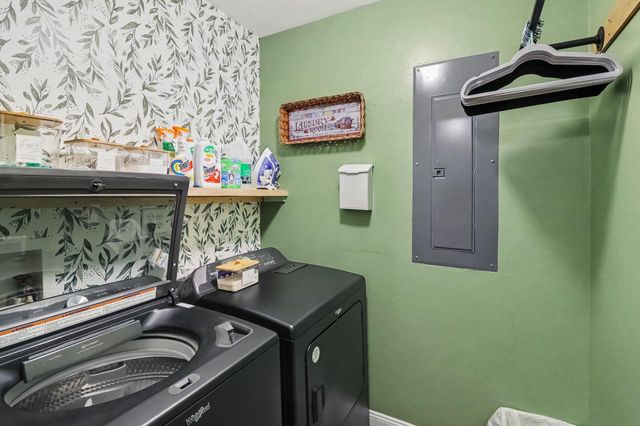 11991 Portage Lake Avenue, Pinckney, MI 48169