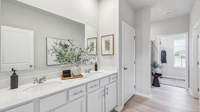 4728 173rd Street, Urbandale, IA 50322