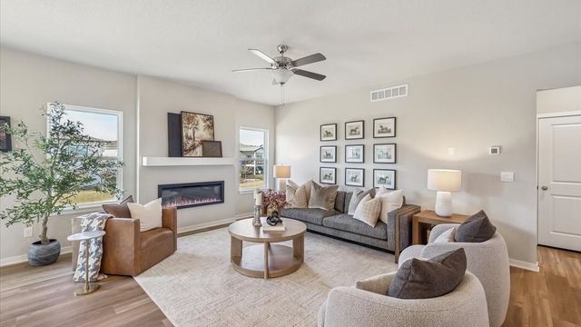 4728 173rd Street, Urbandale, IA 50322