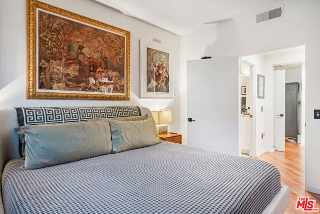 910 E Palm Canyon Drive 102, Palm Springs, CA 92264