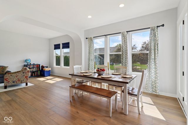 3232 Purple Ash Drive, Zionsville, IN 46077