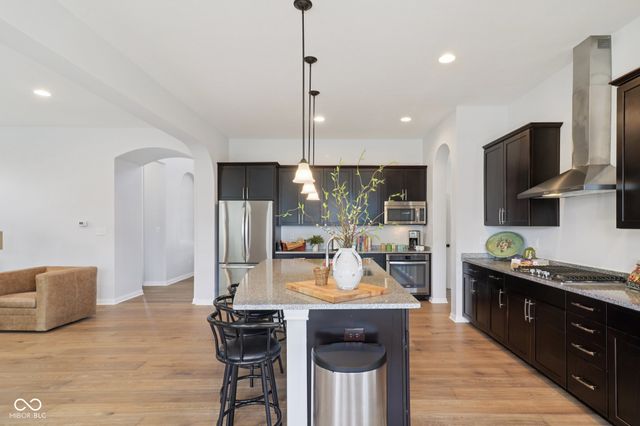 3232 Purple Ash Drive, Zionsville, IN 46077