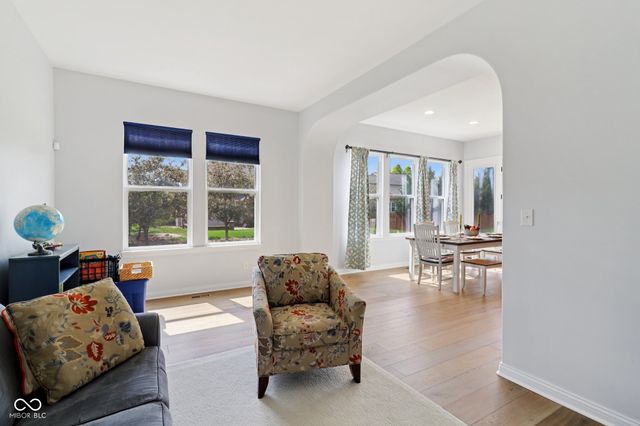 3232 Purple Ash Drive, Zionsville, IN 46077