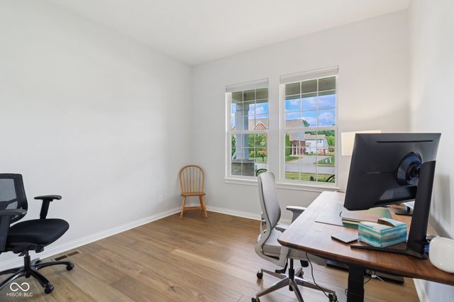 3232 Purple Ash Drive, Zionsville, IN 46077