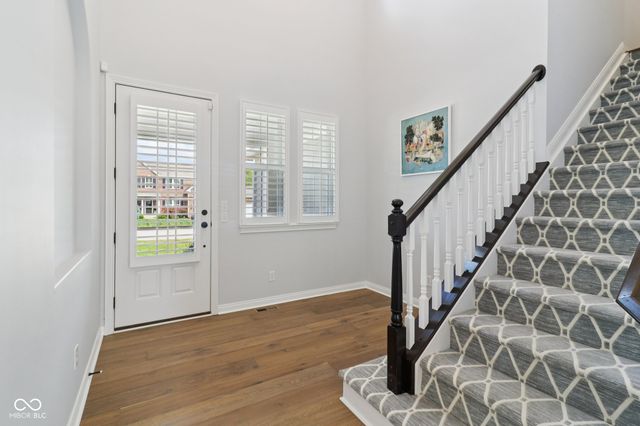 3232 Purple Ash Drive, Zionsville, IN 46077