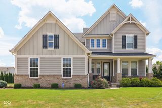 3232 Purple Ash Drive, Zionsville, IN 46077