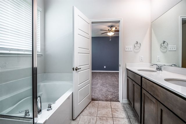 2721 Franklin Drive, Celina, TX 75009