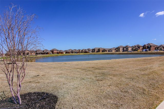 2721 Franklin Drive, Celina, TX 75009